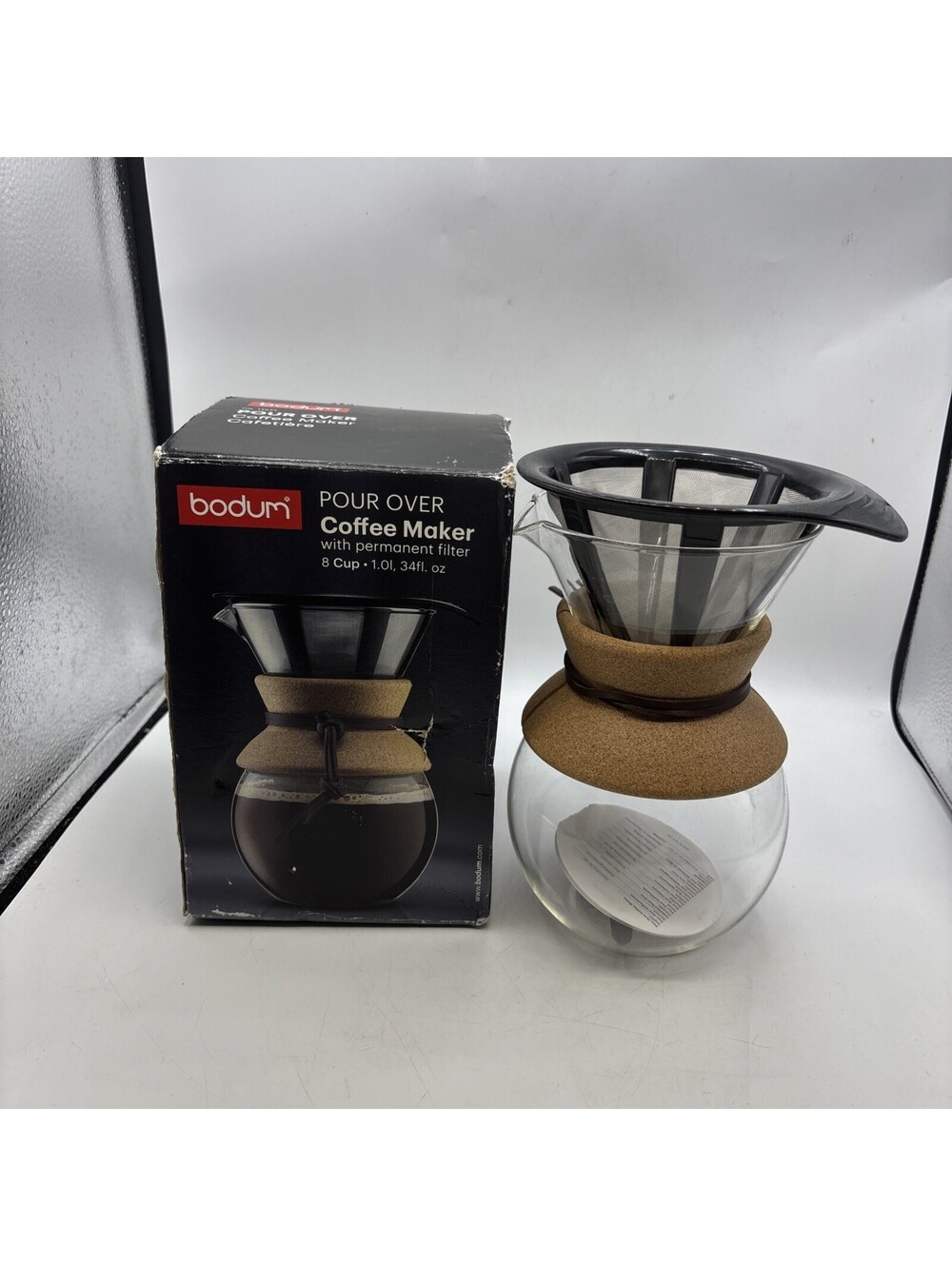 BODUM NEW! UNUSED POUR OVER 8-CUP COFFEE MAKER #11571